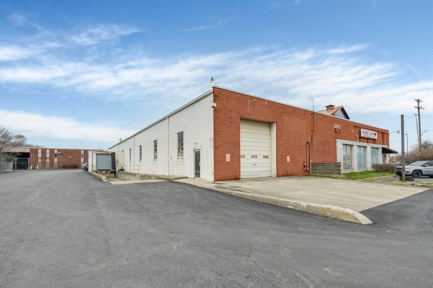 Primary Photo Of 1245 Alum Creek Dr, Columbus Warehouse For Lease