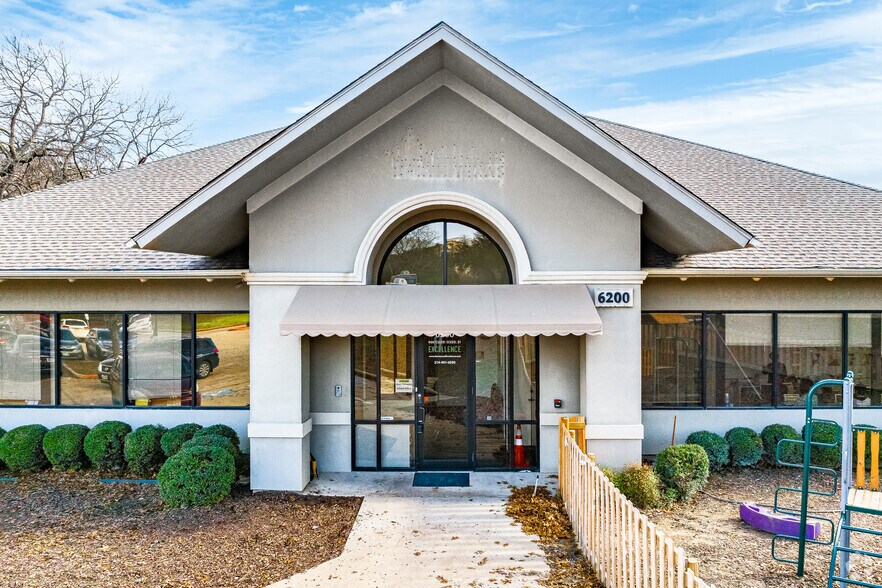 More Photos Of 6200 W Virginia Pky, McKinney Medical For Lease
