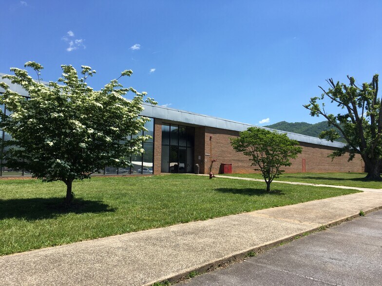 More Photos Of 850 Warren Wilson Rd, Swannanoa Industrial For Sale