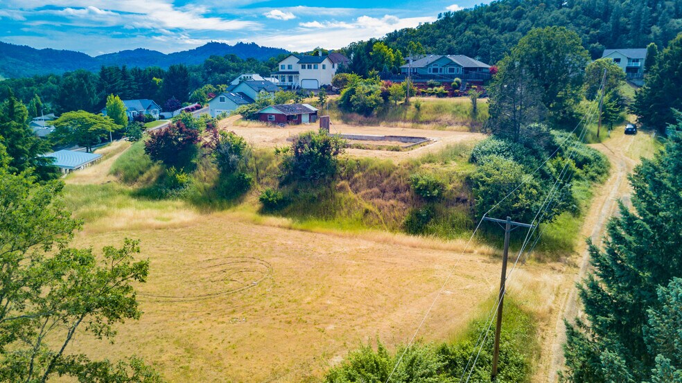 More Photos Of 2240 NW Merle Ave, Roseburg Land For Sale