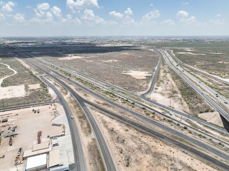 More Photos Of Prime Intersection I-HWY 20, W Murphy SE Loop 338, Odessa Land For Sale