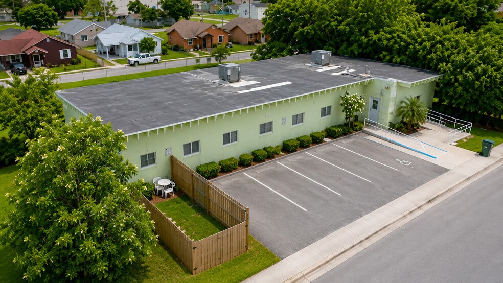 More Photos Of 412 SW 5th St, Homestead Rehabilitation Center For Sale