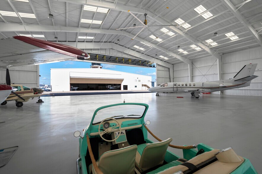 More Photos Of 1434 Airport Blvd, Mesquite Specialty For Sale