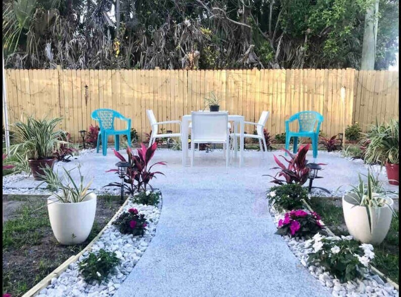 More Photos Of 2638 Lake Dr, Riviera Beach Apartments For Sale
