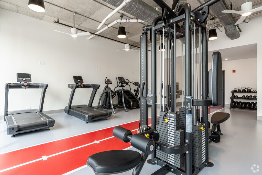 More Photos Of 2820 W Broad St, Richmond Apartments For Lease