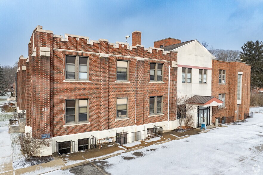 Primary Photo Of 311 Station St, Bridgeville Office For Sale