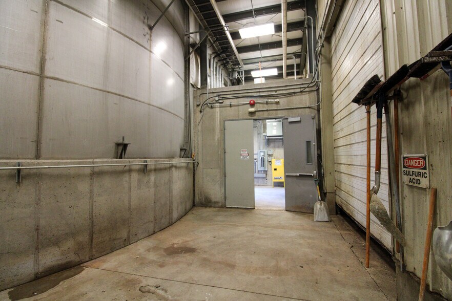 More Photos Of 6059 159th St, Galva Food Processing For Sale