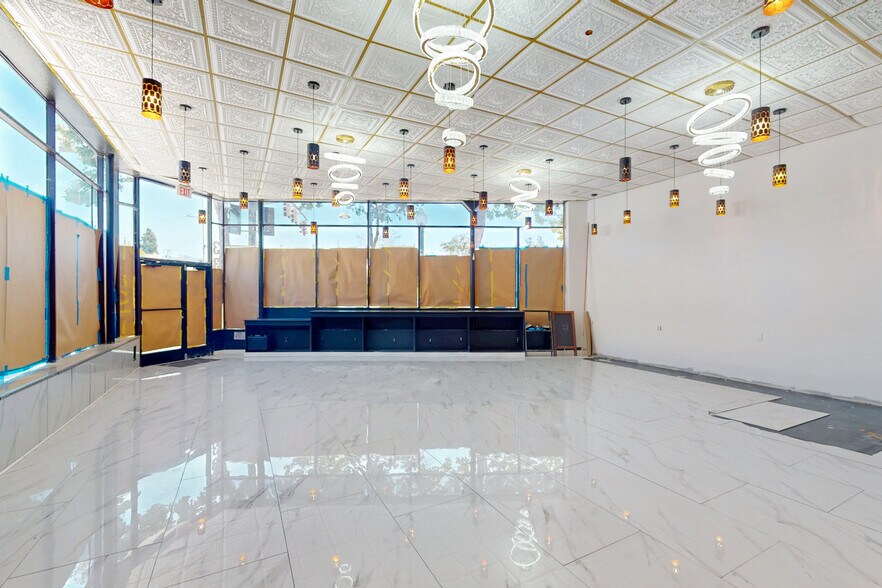 More Photos Of 3300 Adeline St, Berkeley Storefront For Lease