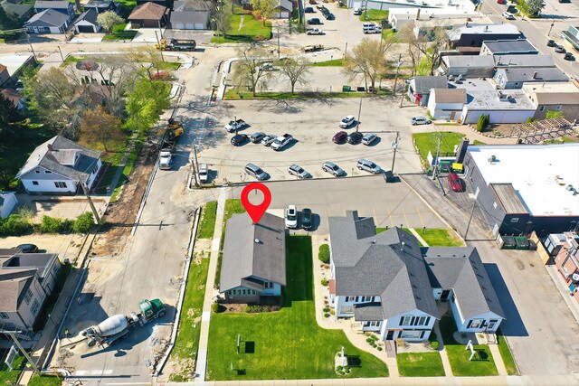 More Photos Of 3425 W Elm St, McHenry Office For Sale