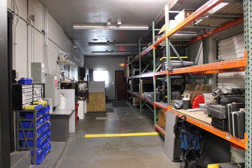 More Photos Of 150 W Clinton St, Danville Light Distribution For Sale