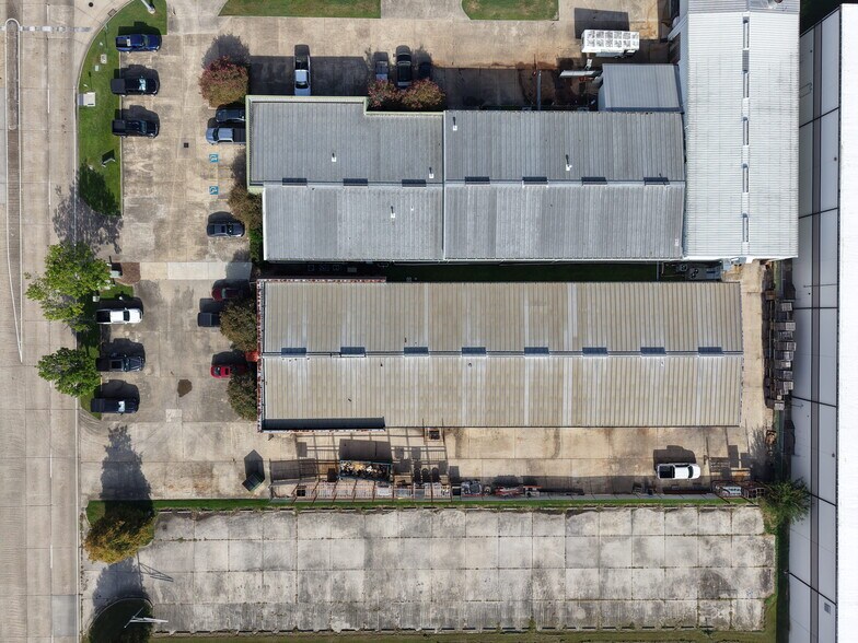 More Photos Of 12025 Industriplex Blvd, Baton Rouge Warehouse For Lease