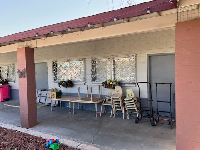 More Photos Of 4201 W Washington Ave, Las Vegas Religious Facility For Lease