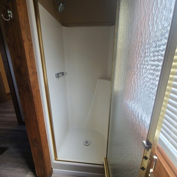 More Photos Of 138 Grey Moss Ct, Ingram Apartments For Sale