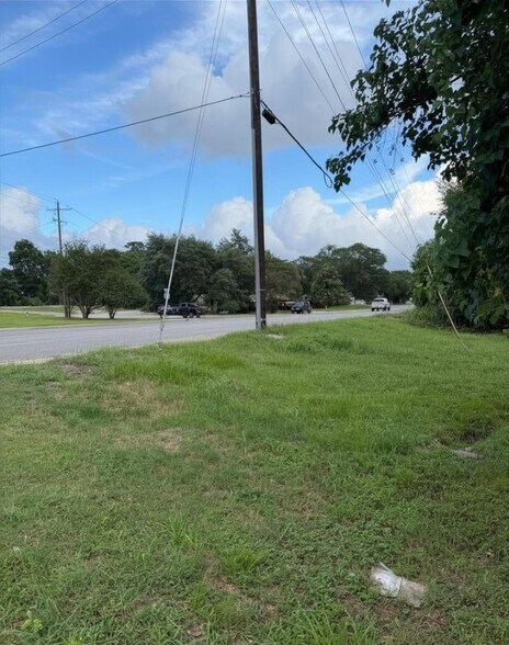 More Photos Of 203 State Highway 75 N, Huntsville Land For Lease