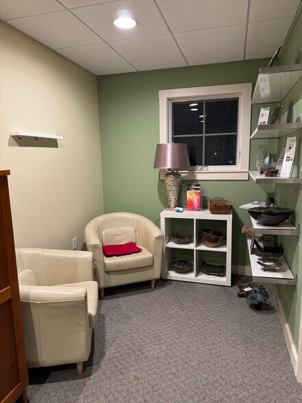 More Photos Of 3 Bow St, Lexington Coworking Space