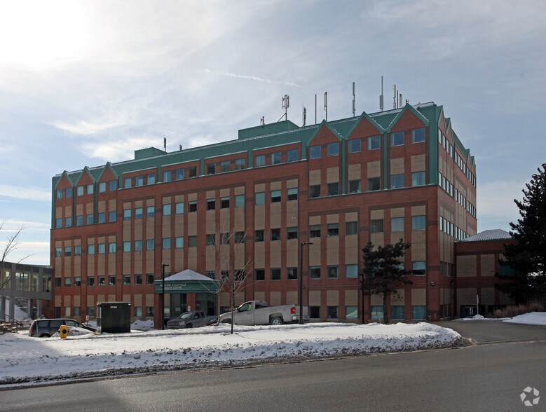 More Photos Of 377 Church St, Markham Medical For Lease