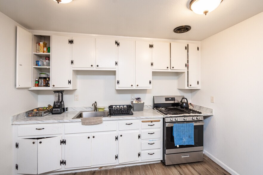 More Photos Of 3237 Francis Ave, Placerville Apartments For Sale