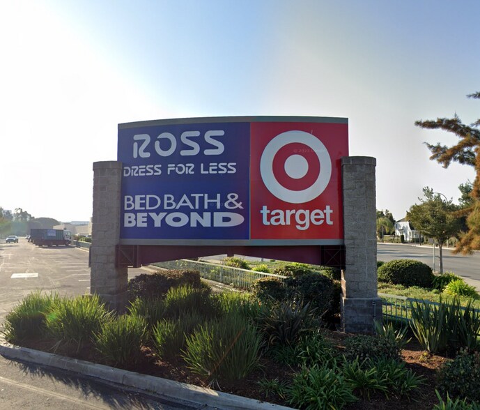 More Photos Of 10812-10828 Jefferson Blvd, Culver City Freestanding For Lease