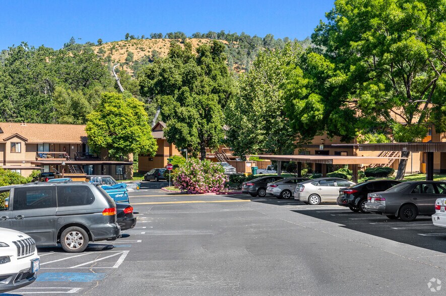 More Photos Of 20230 Grouse Way, Sonora Apartments For Sale