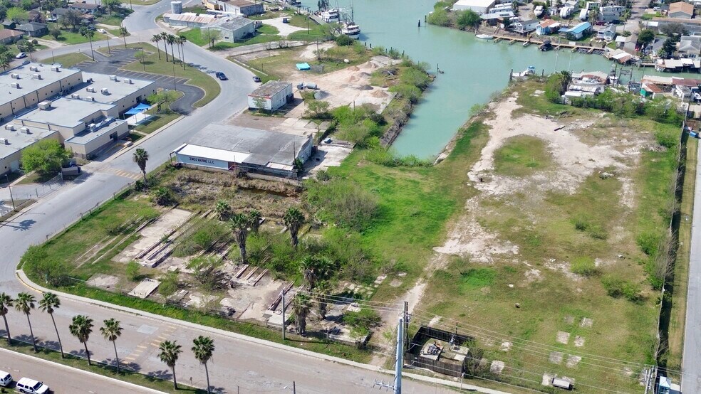 More Photos Of 400 E Washington St, Port Isabel Land For Sale
