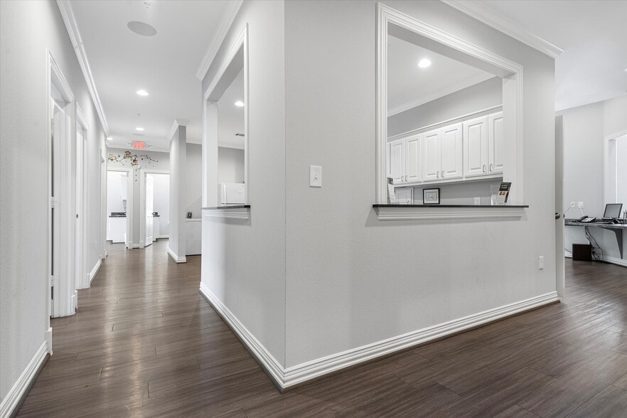 More Photos Of 425 Old Newman Rd, Frisco Medical For Lease