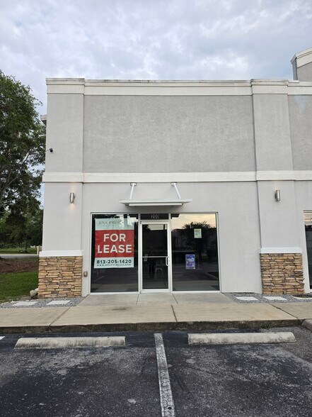 More Photos Of 2201 SW 19th Ave Rd, Ocala Freestanding For Lease
