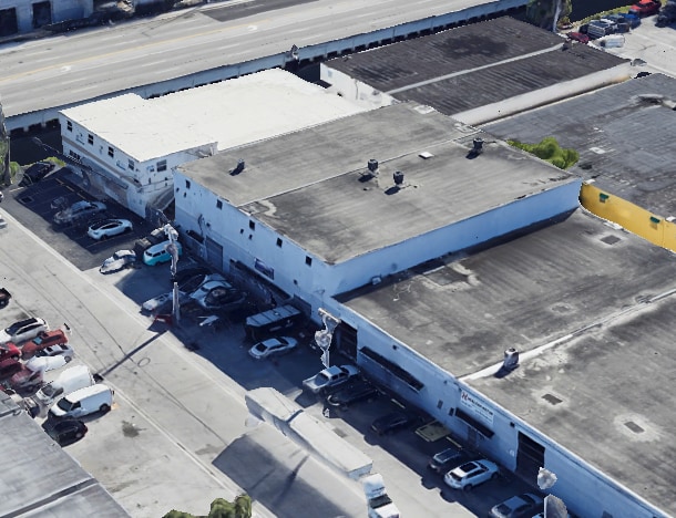 Primary Photo Of 450 W 28th St, Hialeah Warehouse For Lease