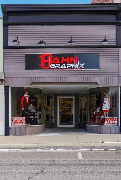 More Photos Of 622 N Central Ave, Connersville General Retail For Sale