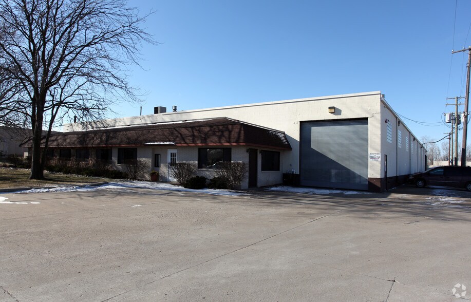 More Photos Of 1419 John R Rd, Troy Manufacturing For Sale