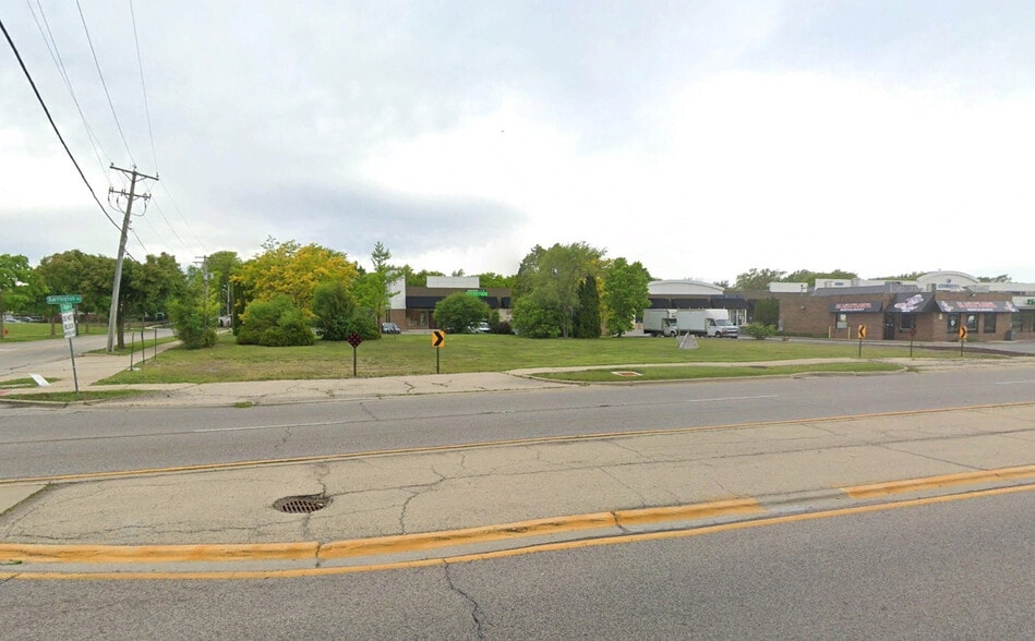 More Photos Of 6600 Barrington Rd, Hanover Park Land For Sale
