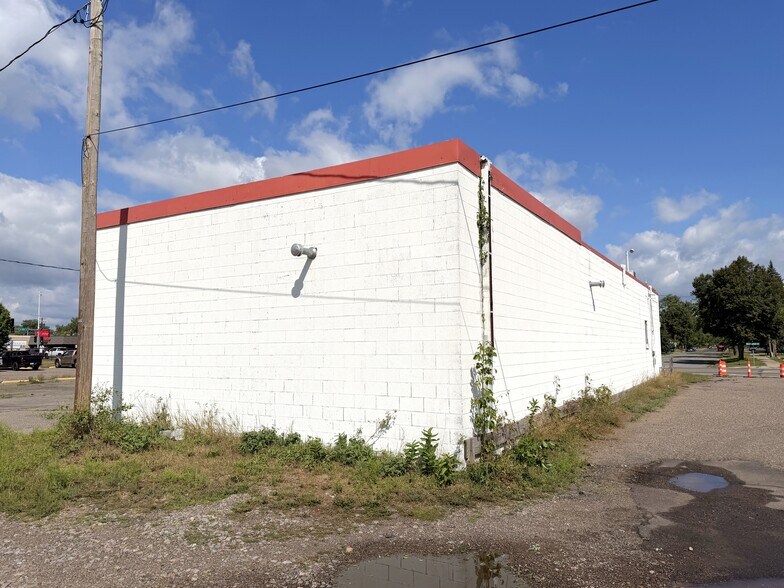 More Photos Of 624 Washington St, Brainerd Office For Sale