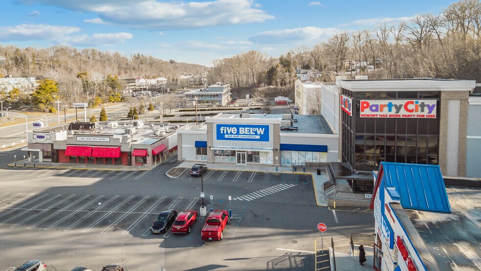 More Photos Of 2550 Central Park Ave, Yonkers Unknown For Lease