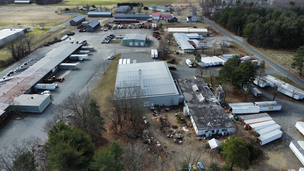 More Photos Of 378 Long Plain Rd, South Deerfield Industrial For Lease