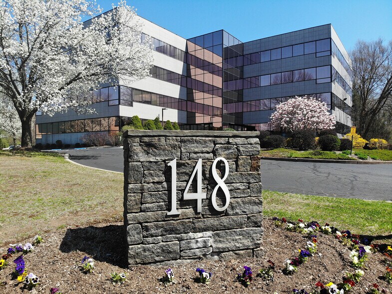 Primary Photo Of 148 Eastern Blvd, Glastonbury Office For Sale