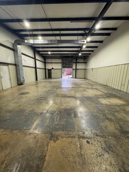 Primary Photo Of 2504 N Fayetteville St, Asheboro Warehouse For Lease
