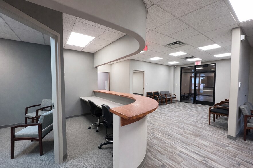 More Photos Of 37 Sandstone Cir, Jackson Medical For Lease