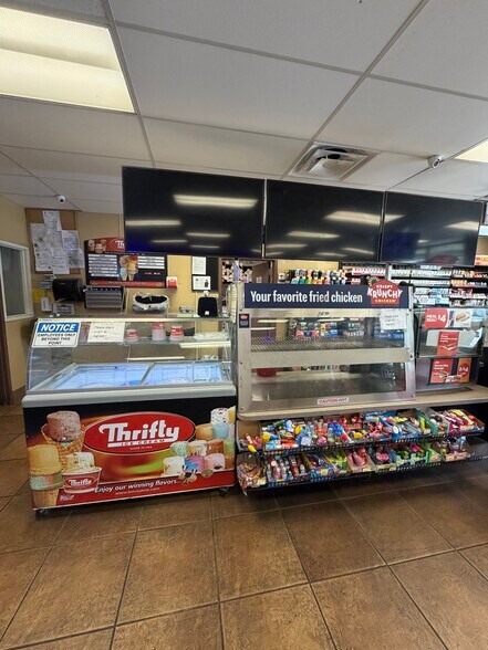 More Photos Of 6290 Mission Blvd, Jurupa Valley Convenience Store For Sale