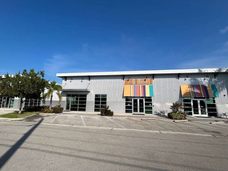 More Photos Of 28280 Old 41 Rd, Bonita Springs Research And Development For Lease