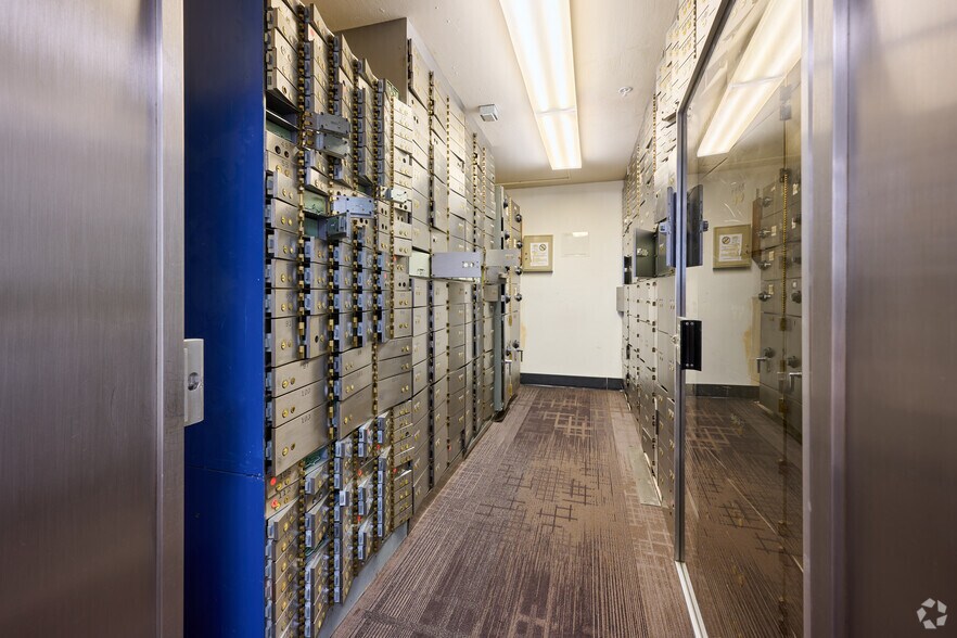 More Photos Of 2450 Ridge Rd W, Rochester Medical For Sale