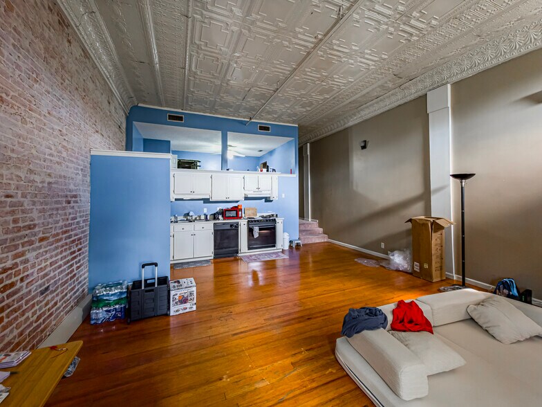 More Photos Of 113 N Patterson St, Valdosta Apartments For Sale