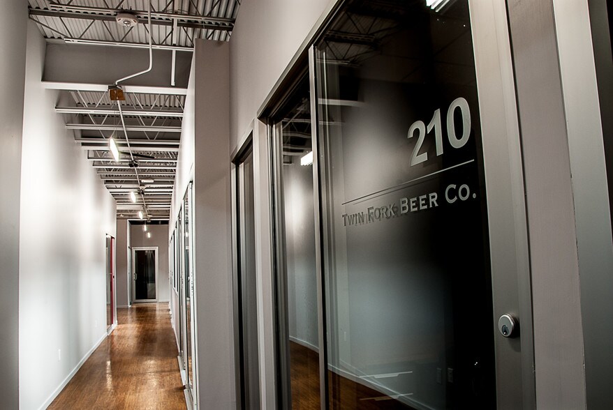 More Photos Of 30 W Main St, Riverhead Office For Lease