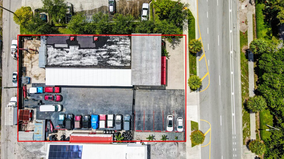 More Photos Of 530 S Dixie Hwy W, Pompano Beach Auto Repair For Sale