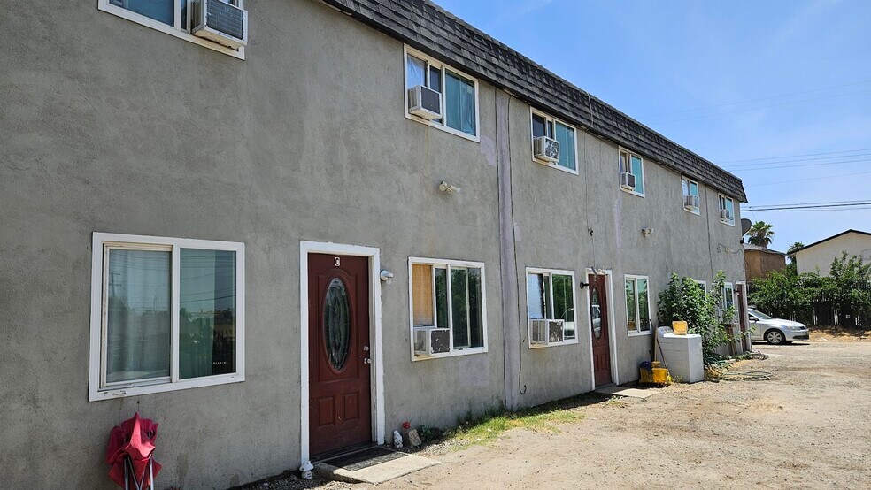 More Photos Of 1601 Jefferson St, Bakersfield Apartments For Sale
