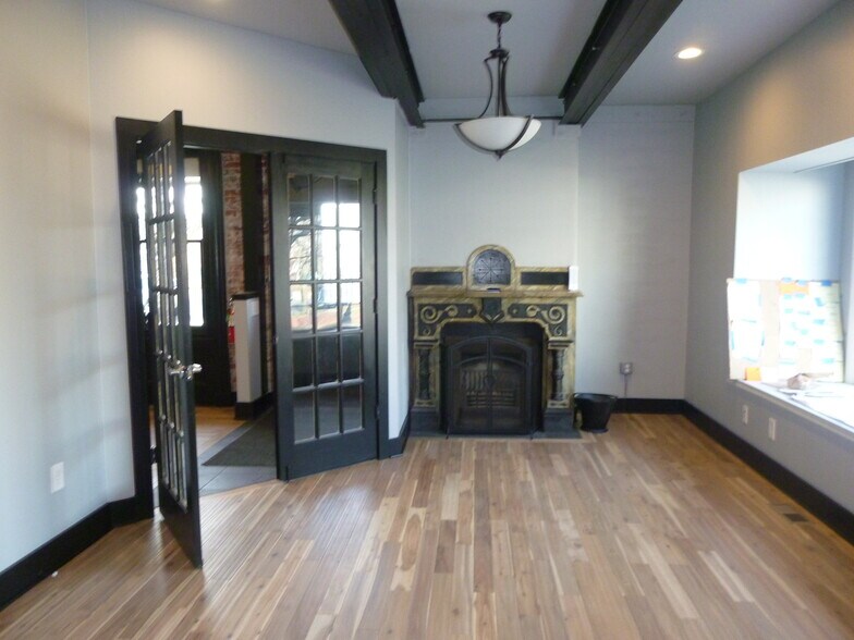 More Photos Of 39 E Main St, Marlton Office Residential For Lease