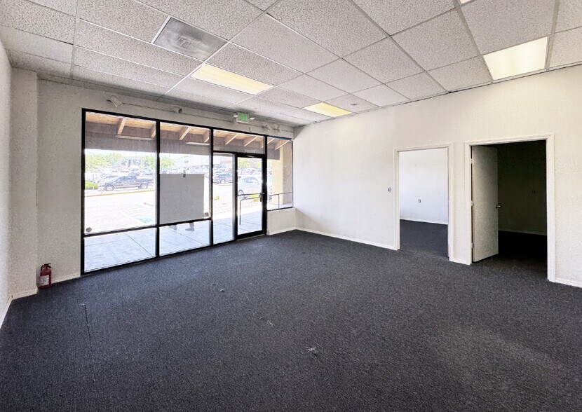 More Photos Of 730 St Michaels Dr, Santa Fe General Retail For Lease