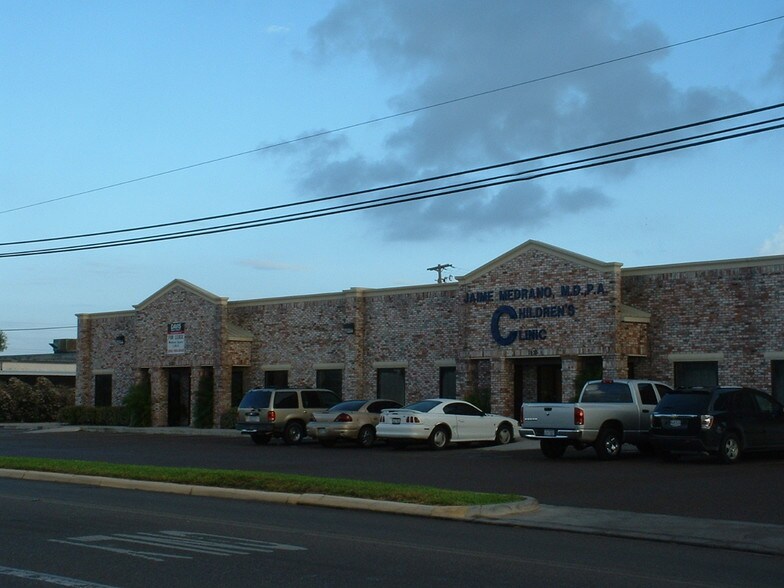 More Photos Of 1525 E 6th St, Weslaco Medical For Lease