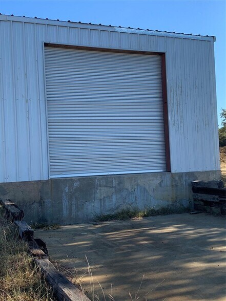 More Photos Of 411 Lee Rd, Mineral Wells Warehouse For Sale