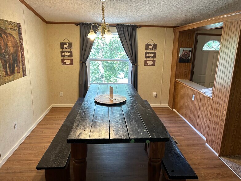 More Photos Of 141 County Road 851, Elizabeth Hotel For Sale