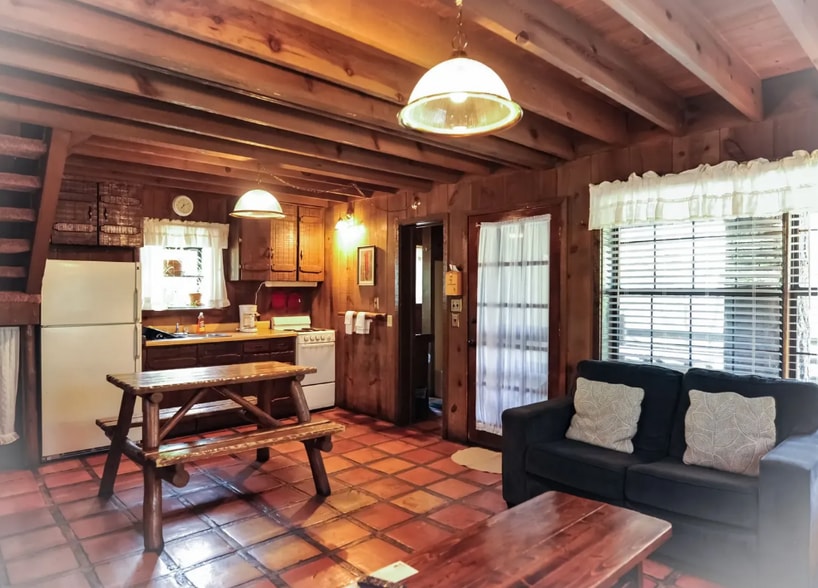 More Photos Of 88 Main St, Pinos Altos Hotel For Sale