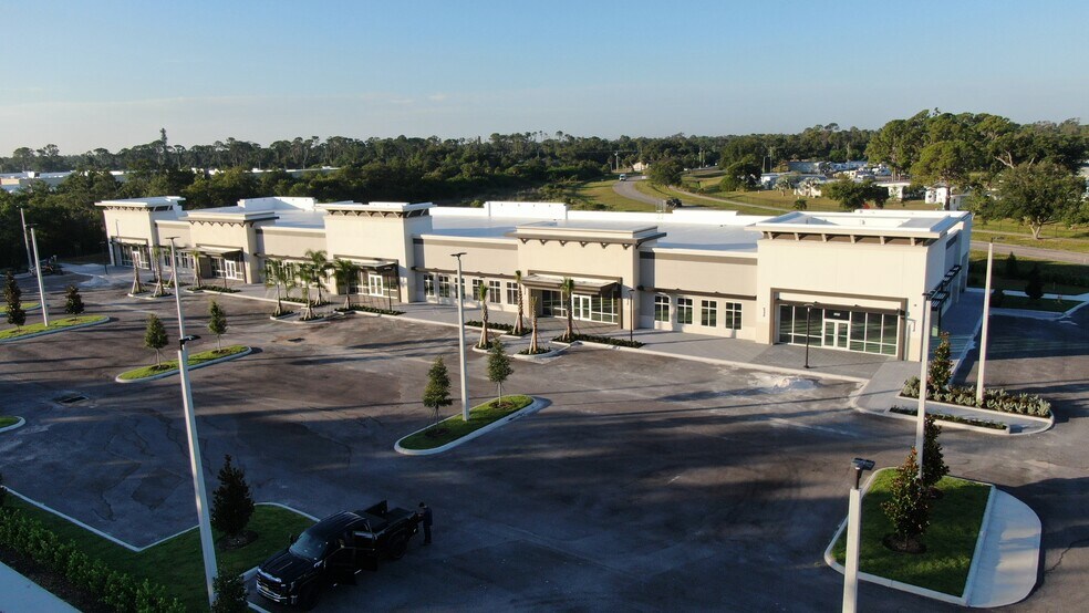 More Photos Of 5900 Sumter Blvd, North Port Office For Lease